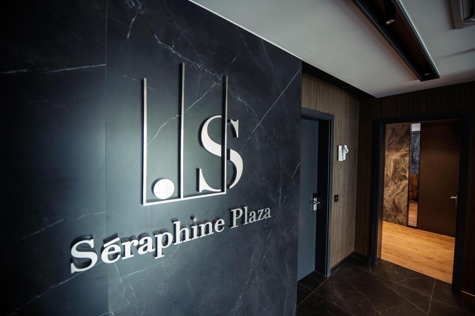 Seraphine Plaza Peć Exterior foto